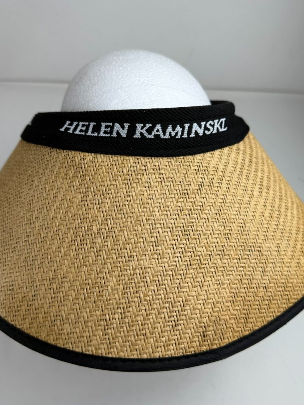 Helen Kaminski Bianca Braid Visor Hat Natural Straw Black Logo Band Damaged